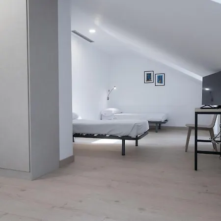 Palacio Real ホステル *