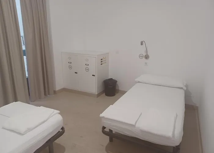 Palacio Real 호스텔 *