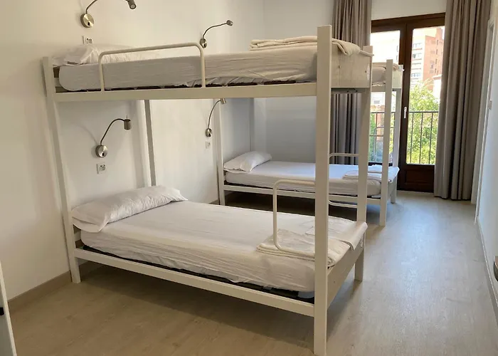 Palacio Real Ostello *